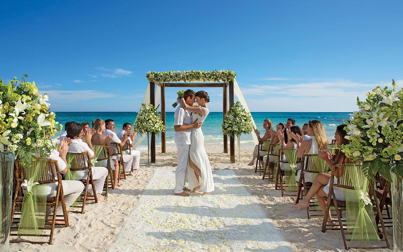 planning a destination wedding